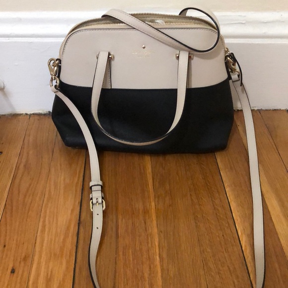kate spade Handbags - Kate Spade Bag